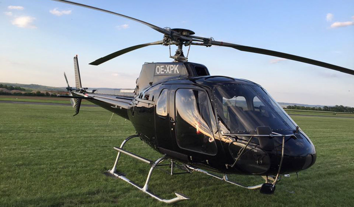 Helicopter Rent in Österreich - AS-350-B2